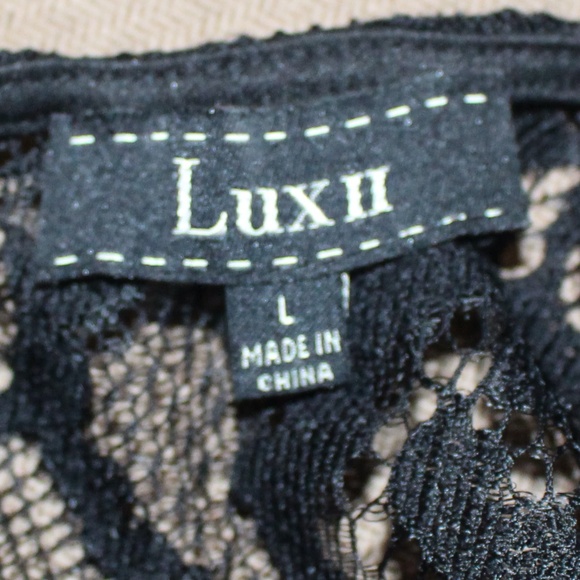Lux II, lace and embroidered dress Large C1 - Picture 10 of 10